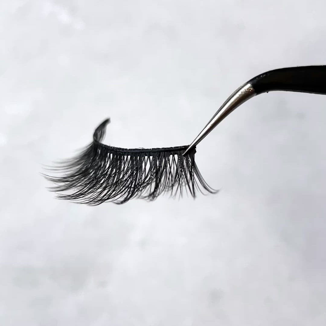Melanie Jean Faux Silk Lash Bella Style, free shipping, multi use lash, glam, natural lashes